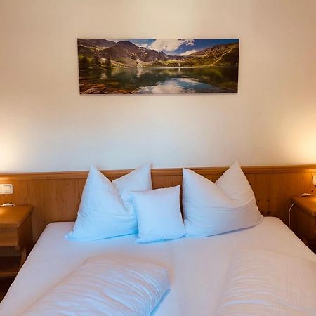 Hotel Schmiedboden Oberndorf in Tirol Eksteriør bilde