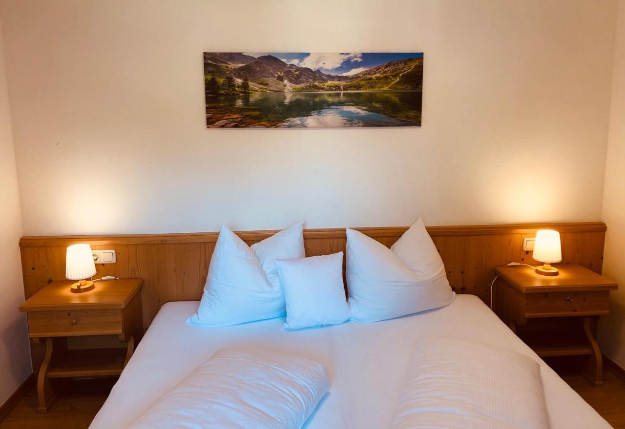 Hotel Schmiedboden Oberndorf in Tirol Eksteriør bilde