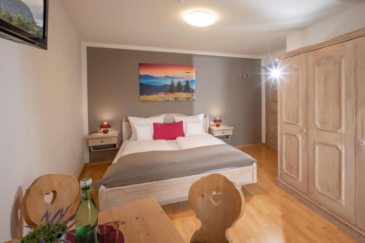 Hotel Schmiedboden Oberndorf in Tirol Eksteriør bilde